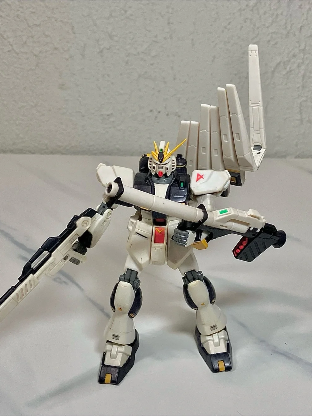 Gundam Universe RX-93 V Nu Gundam Action Figure 6
